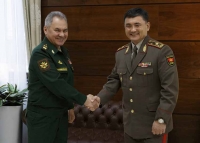 Министр обороны России провел переговоры с главой военного ведомства Киргизии
