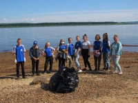 В Центральносибирском заповеднике в рамках акции  «Чистые берега Сибири» с берегов Енисея собрали 30 мешков мусора