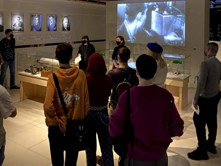 Политехнический музей проведёт бесплатные экскурсии по фондохранилищу и выставке об атомном реакторе ко Всемирному дню экскурсовода