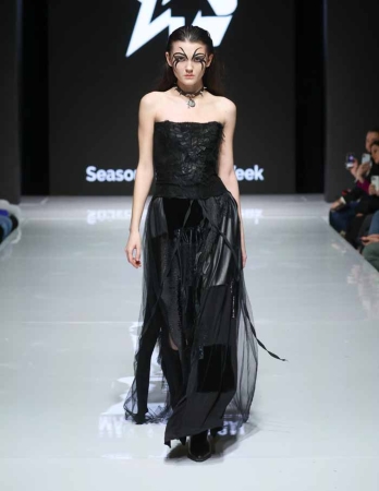 Seasons Fashion Week SS’2022 – королевский выход, глоток воздуха, сюрреалисты и осознанный апсайкл