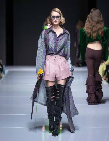 Яркая коллекция Александра Арутюнова в день открытия  Seasons Fashion Week SS’2022