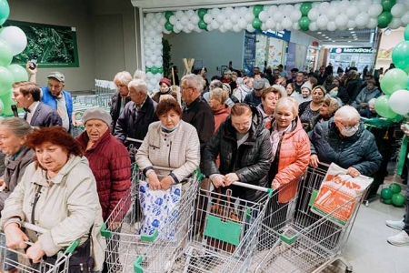 «ПЕРЁКРЕСТОК» ОТКРЫЛ СУПЕРМАРКЕТ НОВОГО ФОРМАТА В СОЛНЦЕВСКОМ РАЙОНЕ ПОСЛЕ РЕКОНСТРУКЦИИ