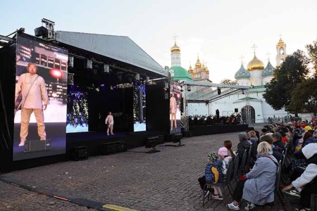 Опера «Садко» у стен подмосковных монастырей