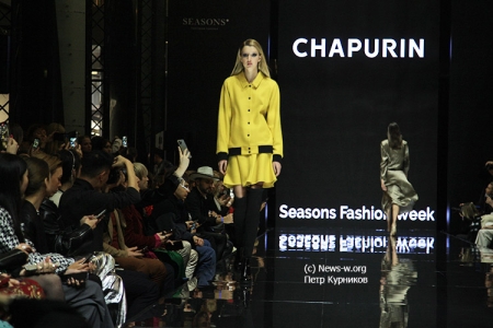 Показ Игоря Чапурина на открытии Seasons Fashion Week