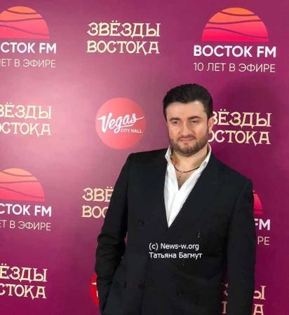 ЗВЕЗДЫ ВОСТОКА ПОЗДРАВИЛИ «ВОСТОК FM» С ЮБИЛЕЕМ НА ГРАНДИОЗНОМ КОНЦЕРТЕ!