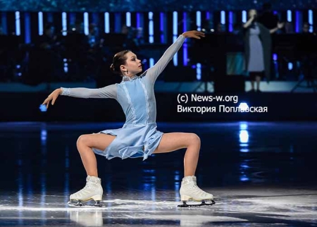 Илья Авербух в преддверии Дня Победы представил в Москве ледовое шоу «Чемпионы. Любимые песни о главном»
