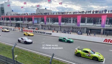 На подмосковном автодроме состоялась первая в сезоне автогонка GT Cup