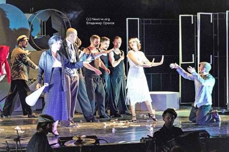 Премьера в театре Луны: «Маяковский. Городской мюзикл»
