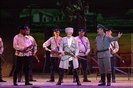 В Бурятском театре оперы и балета состоялась историческая премьера «Великой дружбы»
