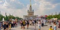 Более 15,5 миллиона туристов посетили Москву за восемь месяцев 2023 года