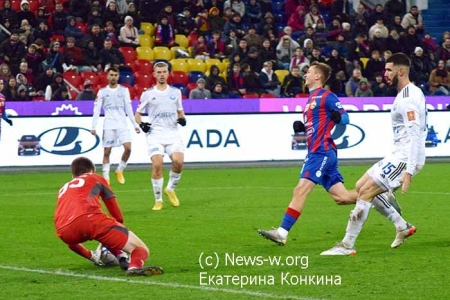 Два гола за две минуты в матче ЦСКА - «Оренбург»