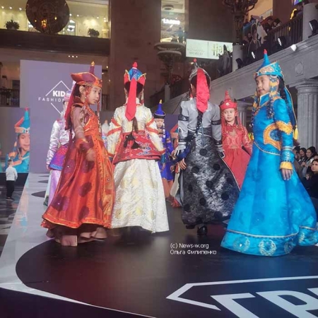 XIII сезон Kids Fashion Week: осенняя сказка в ЦДМ