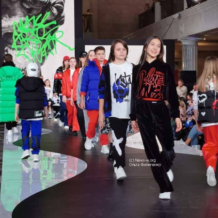 XIII сезон Kids Fashion Week: осенняя сказка в ЦДМ