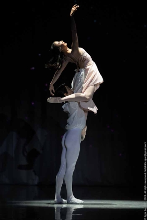 Фестиваль имени Ларисы Сахьяновой  и Петра Абашеева завершился гала-концертом в Бурятском театре оперы и балета