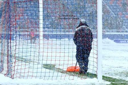 Снежные матчи в Москве – убийство российского футбола