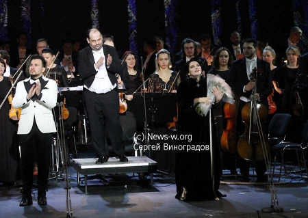 Гала-концертом завершился музыкальный фестиваль «Хибла Герзмава приглашает...»