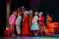 Сказка для любимой: «Обыкновенное чудо» в театре Вахтангова