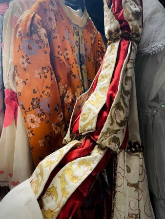 Коллекция Бахрушинского театрального музея пополнилась костюмами Малого театра