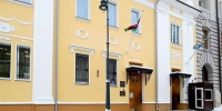 В Москве отреставрировали уникальный декор фасадов старинного здания посольства Кении