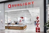 SUNLIGHT зафиксировал взрывной рост спроса на украшения с драгоценными камнями к 8 марта, а также их экспресс-доставку в течение трех часов.