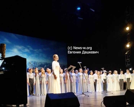 «Между небом и землей» в театре Моссовета