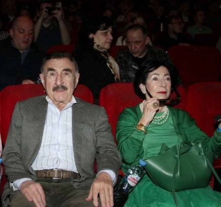 Премьера киноверсии спектакля "Жил.Был.Дом" МХТ имени Чехова прошла в киноцентре "Октябрь"
