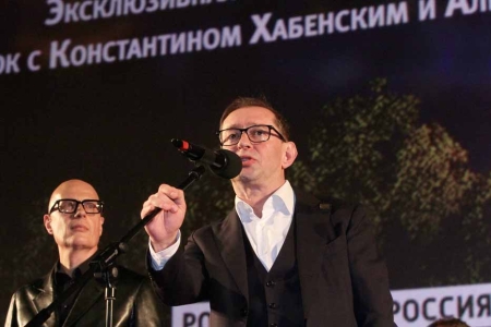 Премьера киноверсии спектакля "Жил.Был.Дом" МХТ имени Чехова прошла в киноцентре "Октябрь"