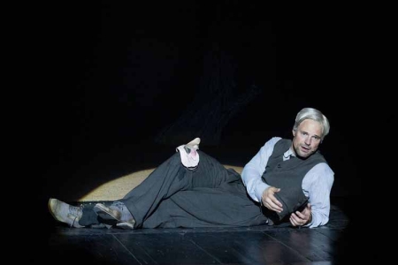 Данила Козловский в премьере спектакля «Чуковский» в Театре Ермоловой