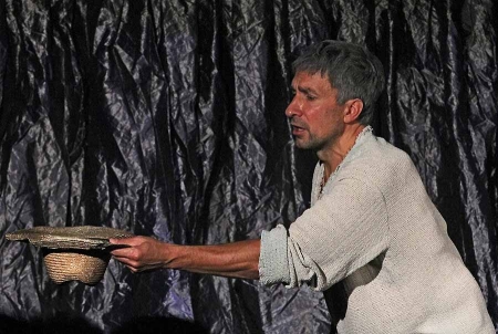 «Старик и море» в театре Вахтангова