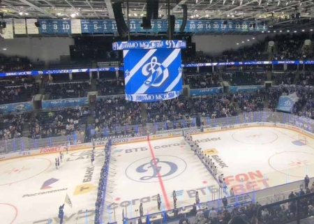 Хоккейные «перестрелки» в Москве и Казани