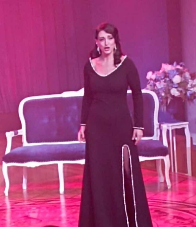 «Геликон» приподнимает занавес