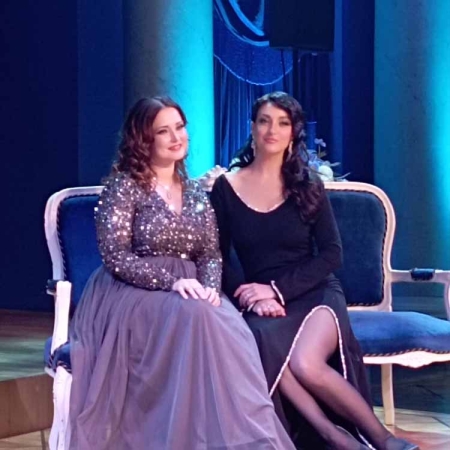 «Геликон» приподнимает занавес