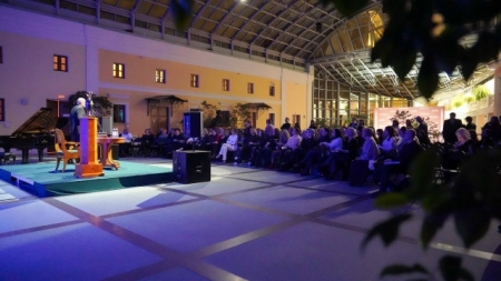 Максим Аверин: «Иду по солнечной стороне улицы»