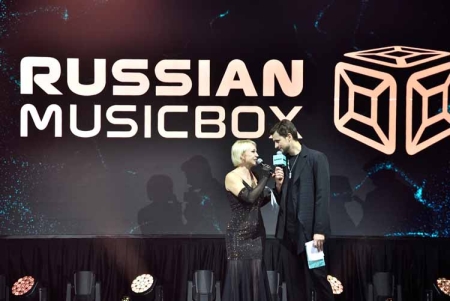 Премия «Выход в свет»