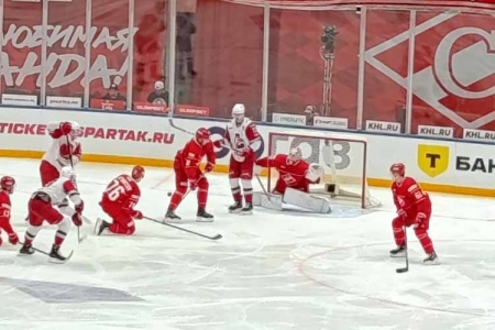 «Железнодорожники» из Ярославля «переехали» московский «Спартак»