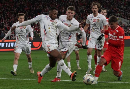 Фундаментальное дерби в пользу спартаковцев