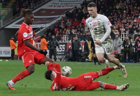 Фундаментальное дерби в пользу спартаковцев