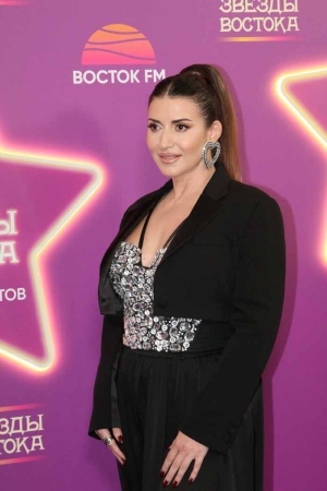 КОНЦЕРТ «ЗВЁЗДЫ ВОСТОКА 2025»: ХИТЫ «ВОСТОК FM» ОБЪЕДИНИЛИ БОЛЕЕ 10 000 ЗРИТЕЛЕЙ