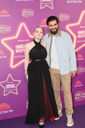 КОНЦЕРТ «ЗВЁЗДЫ ВОСТОКА 2025»: ХИТЫ «ВОСТОК FM» ОБЪЕДИНИЛИ БОЛЕЕ 10 000 ЗРИТЕЛЕЙ