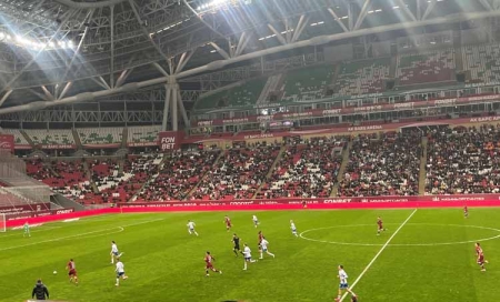 Три  матча футбольной премьер-лиги