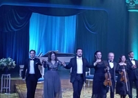 «Геликон» приподнимает занавес