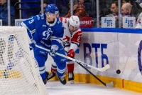 Три хоккейных матча в Москве