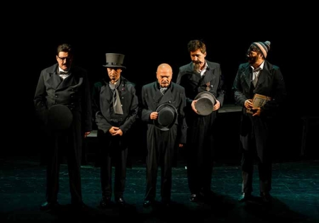 «Ревизор» от Рязанского ТЮЗа на московской сцене