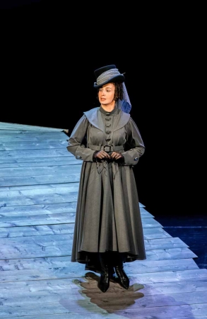 «Ревизор» от Рязанского ТЮЗа на московской сцене