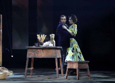 «Опера-триллер, опера-детектив, опера-кровавая драма, опера-кинематограф»