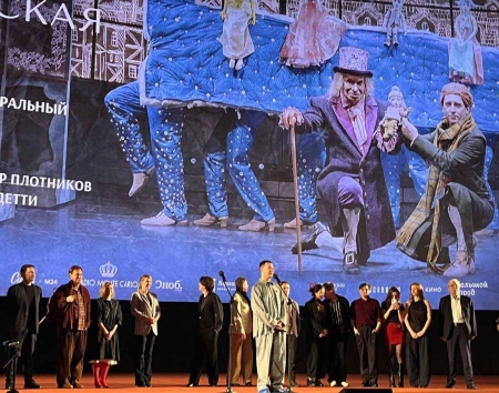 Киноверсия мюзикла Театра кукол Образцова «Рождественская история» (6+)