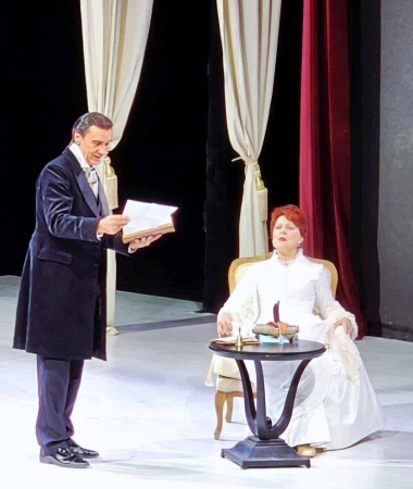 Писал Александр Николаевич Островский в своем бессмертном произведении – комедийной пьесе в пяти действиях «Волки и овцы». Так кто же мы – «волки» или «овцы»?