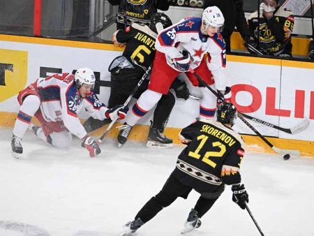 Москвичи проиграли в Череповце, а ярославцы победили на домашнем льду