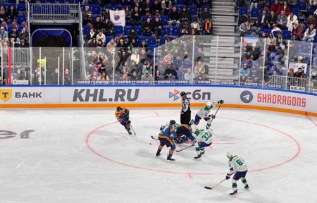 Омичи перебросали сочинцев, а китайцы – уфимцев