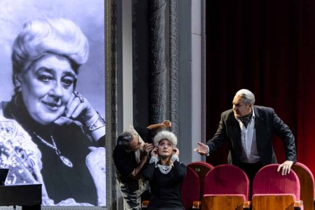 Пушкинцы посвятили показ юбилейного спектакля памяти Веры Алентовой